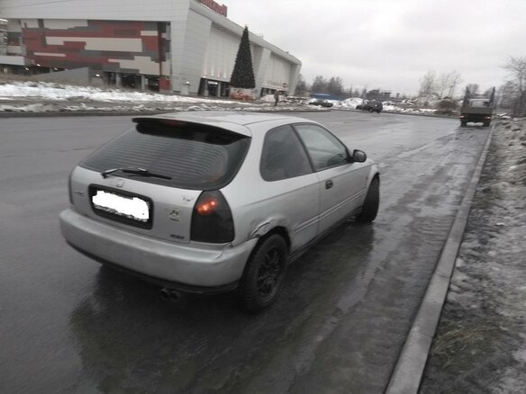 2000 Honda Civic VI, серебристый - вид 2