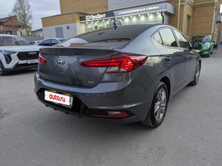 2019 Hyundai Elantra VI (AD) Рестайлинг, серый, 1900000 рублей, вид 4