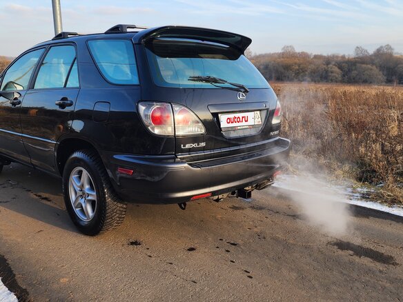 2001 Lexus RX 300 I, чёрный, 900000 рублей - вид 3