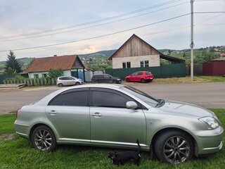 2004 Toyota Avensis II, серебристый, 1000050 рублей, вид 4