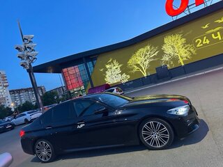 2017 BMW 5 серии 520d xDrive VII (G30/G31/G38), синий, 3100000 рублей, вид 4