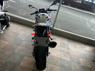 2022 BMW S 1000 R, белый, 1541000 рублей, вид 5