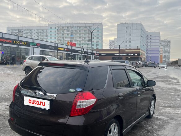 2011 Honda Fit Shuttle I, коричневый, 930000 рублей - вид 2