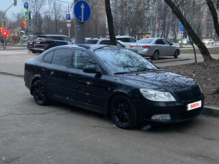 2011 Skoda Octavia II (A5) Рестайлинг, чёрный, 620000 рублей, вид 3