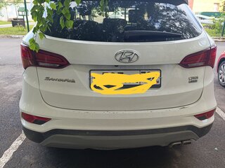 2017 Hyundai Santa Fe Grand III Рестайлинг, белый, 2550000 рублей, вид 3