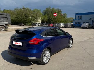2015 Ford Focus III Рестайлинг, синий, 999999 рублей, вид 4