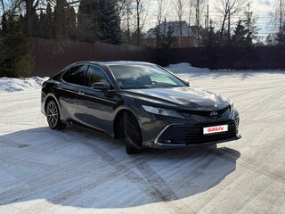 2022 Toyota Camry VIII (XV70) Рестайлинг, коричневый, 3650000 рублей, вид 1