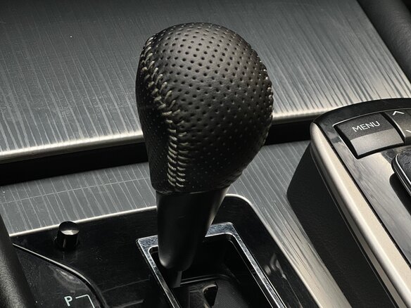 2012 Lexus GS 450h IV, белый, 3000000 рублей - вид 32