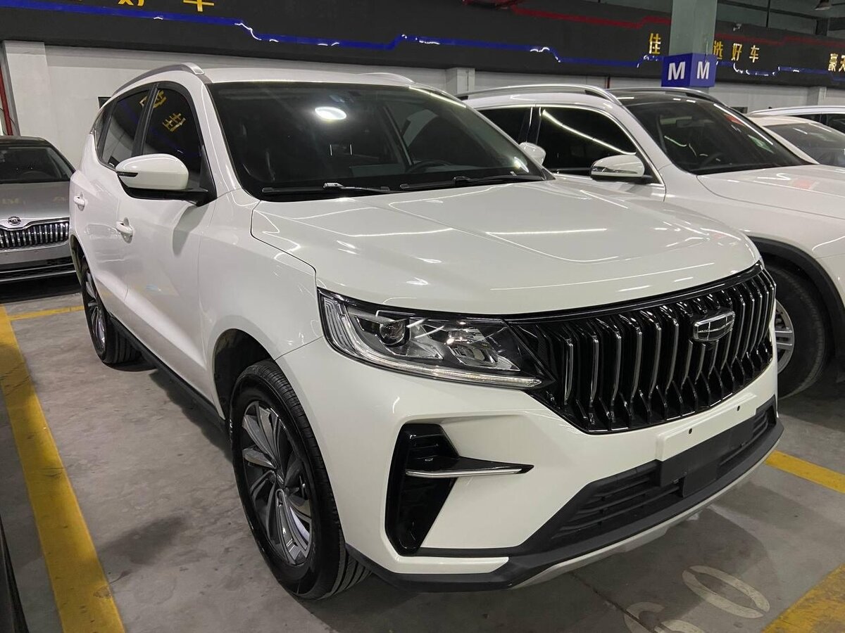 Открыть фотографии: Geely Vision X6 Pro