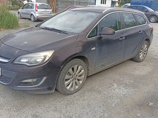 2012 Opel Astra J Рестайлинг, коричневый, 850000 рублей, вид 1