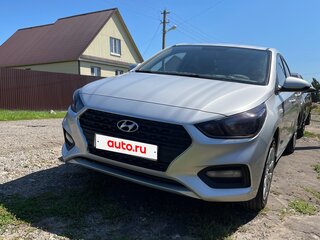 2019 Hyundai Solaris II, серебристый, 1350000 рублей, вид 2