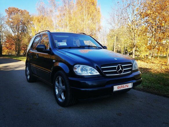 1999 Mercedes-Benz M-Класс 430 I (W163), чёрный, 650000 рублей - вид 7