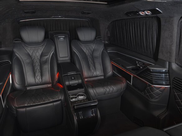 2023 Mercedes-Benz V-Класс 300 d экстра длинный III (W447) Рестайлинг, чёрный - вид 2