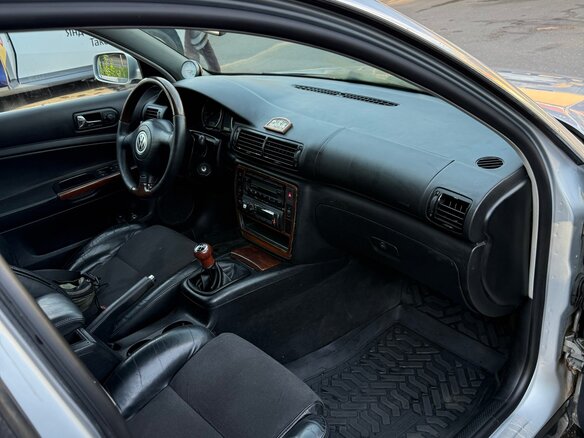 2001 Volkswagen Passat B5 Рестайлинг, серебристый - вид 9