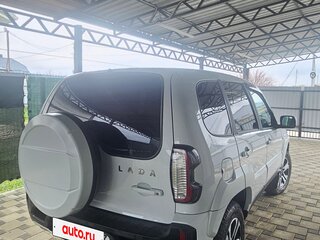 2024 Lada (ВАЗ) Niva Travel I, белый, 1200000 рублей, вид 4