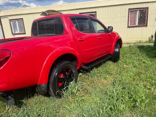 2008 Mitsubishi L200 IV, красный, 1200000 рублей, вид 2