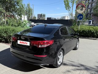 2017 Kia Rio III Рестайлинг, чёрный, 1000000 рублей, вид 5