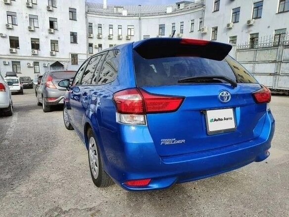 2018 Toyota Corolla Fielder XI (E160, E170) Рестайлинг 2, синий, 1199999 рублей - вид 5