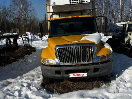 2003 International 4000 Series, золотистый, 800000 рублей, вид 4