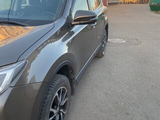 2015 Toyota RAV4 IV (XA40) Рестайлинг, коричневый, 1999999 рублей, вид 5