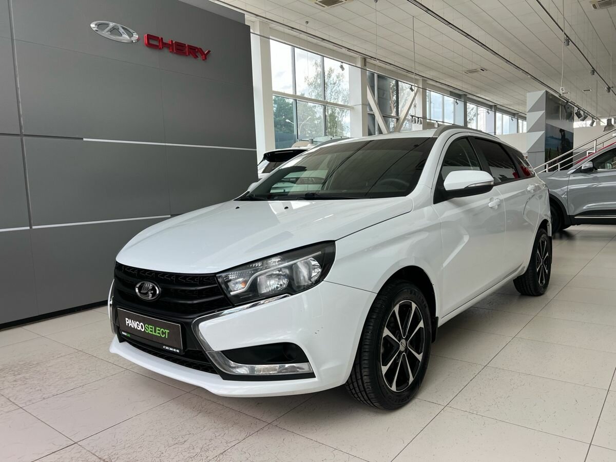 Открыть фотографии: Lada (ВАЗ) Vesta I