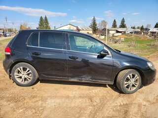 2009 Volkswagen Golf VI, чёрный, 850000 рублей, вид 2
