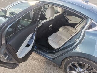 2017 Mazda 6 III (GJ) Рестайлинг, белый, 2080000 рублей, вид 4