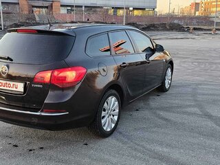 2013 Opel Astra J Рестайлинг, коричневый, 845000 рублей, вид 4