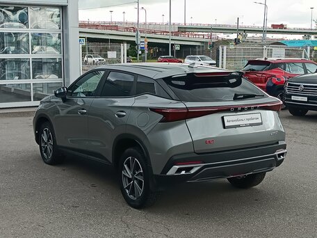 2024 Omoda C5 I Рестайлинг, серебристый, 1680000 рублей, вид 4