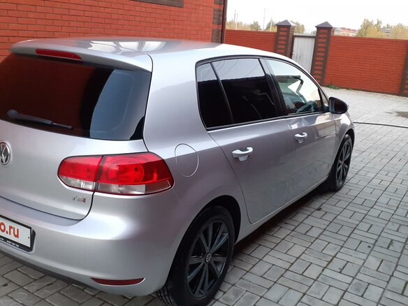 2011 Volkswagen Golf VI, серебристый - вид 3