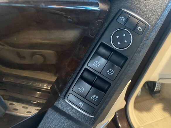 2010 Mercedes-Benz GLK-Класс 220 CDI I (X204), коричневый, 1580000 рублей - вид 20