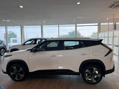 2026 Geely Cityray, белый, 3344990 рублей, вид 5