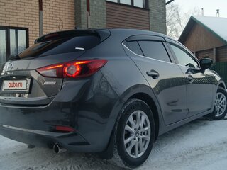2016 Mazda Axela III Рестайлинг, серый, 1300000 рублей, вид 4