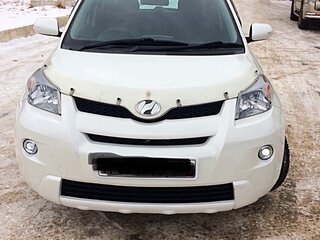 2012 Toyota Ist II, белый, 800000 рублей, вид 3