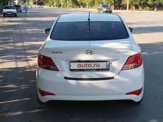 2014 Hyundai Solaris I Рестайлинг, белый, 1000000 рублей, вид 2
