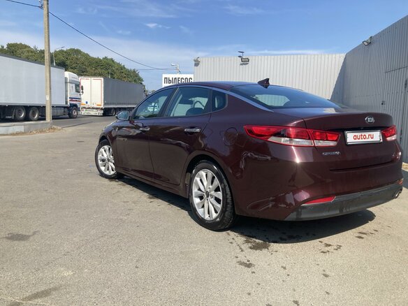 2017 Kia Optima IV, красный, 2000000 рублей - вид 8