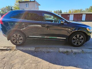 2017 Volvo XC60 I Рестайлинг, чёрный, 1793043 рублей, вид 2