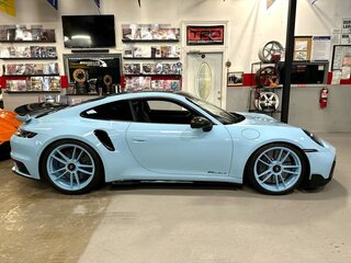 2022 Porsche 911 Turbo S VIII (992), голубой, 35086134 рублей, вид 3