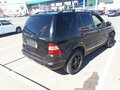 2000 Mercedes-Benz M-Класс 430 I (W163), чёрный - вид 3