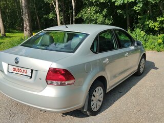 2012 Volkswagen Polo V, серебристый, 1070000 рублей, вид 4