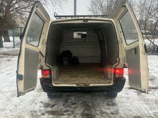 1991 Volkswagen Transporter T4, белый, 600000 рублей, вид 4
