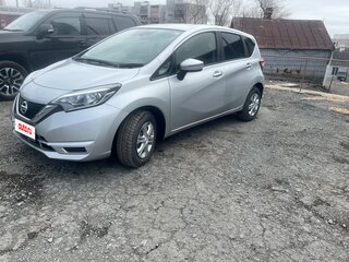 2017 Nissan Note II Рестайлинг, серый, 870000 рублей, вид 1