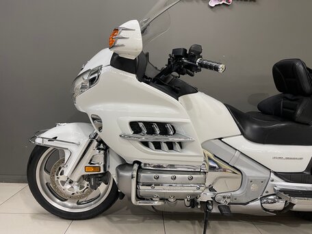 2006 Honda GL 1800 Gold Wing, белый, 890000 рублей, вид 5