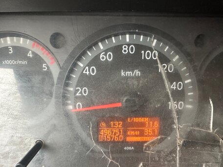 2011 Nissan Cabstar, белый, 680000 рублей, вид 5