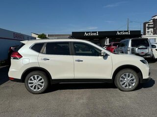 2019 Nissan X-Trail III Рестайлинг, белый, 1680000 рублей, вид 3
