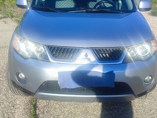 2008 Mitsubishi Outlander II, серебристый, 1500000 рублей, вид 2