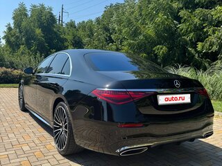 2021 Mercedes-Benz S-Класс 500 4MATIC VII (W223), чёрный, 9850000 рублей, вид 4