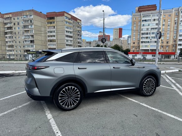 2023 Exeed RX (Yaoguang), серый, 3150000 рублей - вид 11