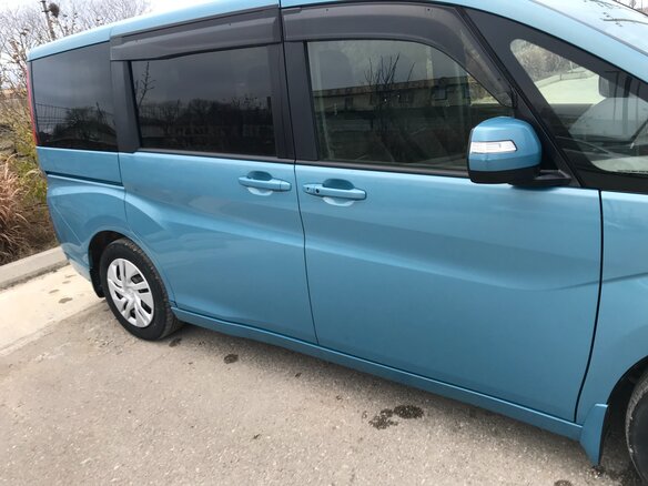 2018 Honda Stepwgn V Рестайлинг, голубой, 2090000 рублей - вид 1