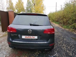 2013 Volkswagen Touareg II, серый, 2450000 рублей, вид 5